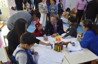 Cesar Asenjo niños de 1 básico aprendan a leer